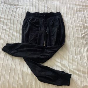 Dance Studio Mid-Rise Joggers - Heritage 365 Camo Deep Coal Multi/Black